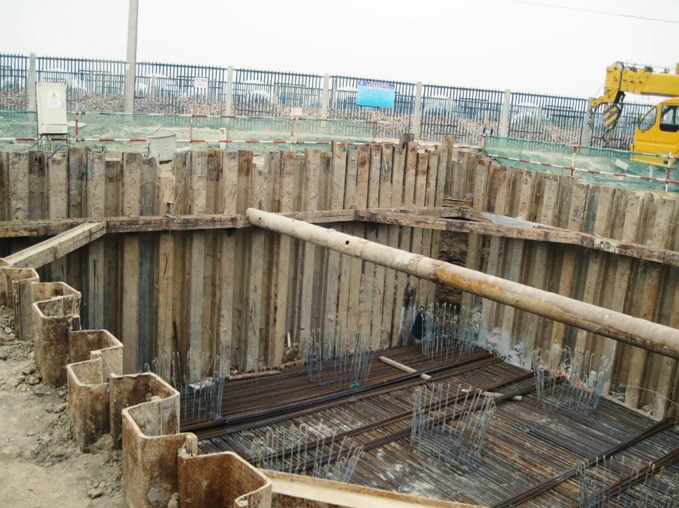 红河建筑基础施工中基坑（基槽）有哪些支护方式？